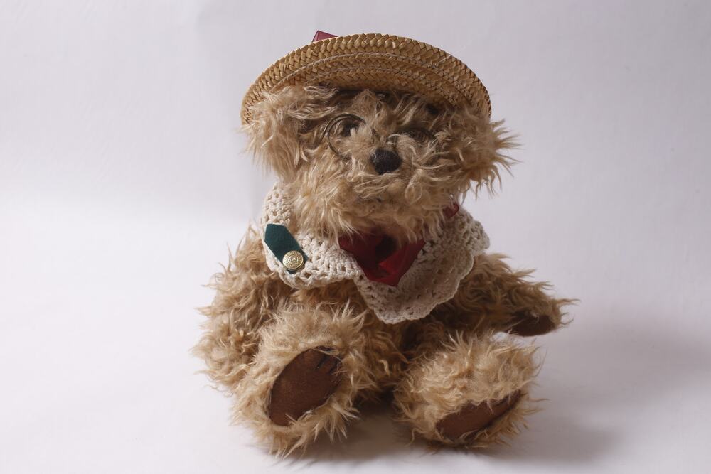 Pickford Bears Rosie Plush Bear of Joy Brass Button Collectables ~260702-WH 1122